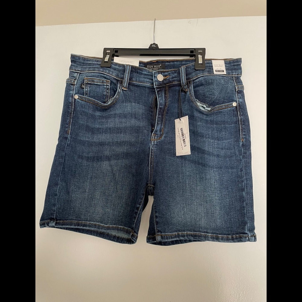 Judy Blue custom cutoff shorts size XL NWT